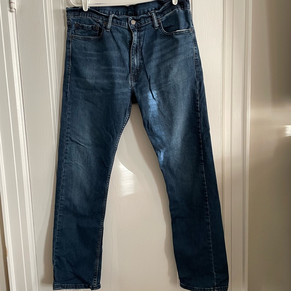 Classic Levi Strauss men’s jeans (36x32)